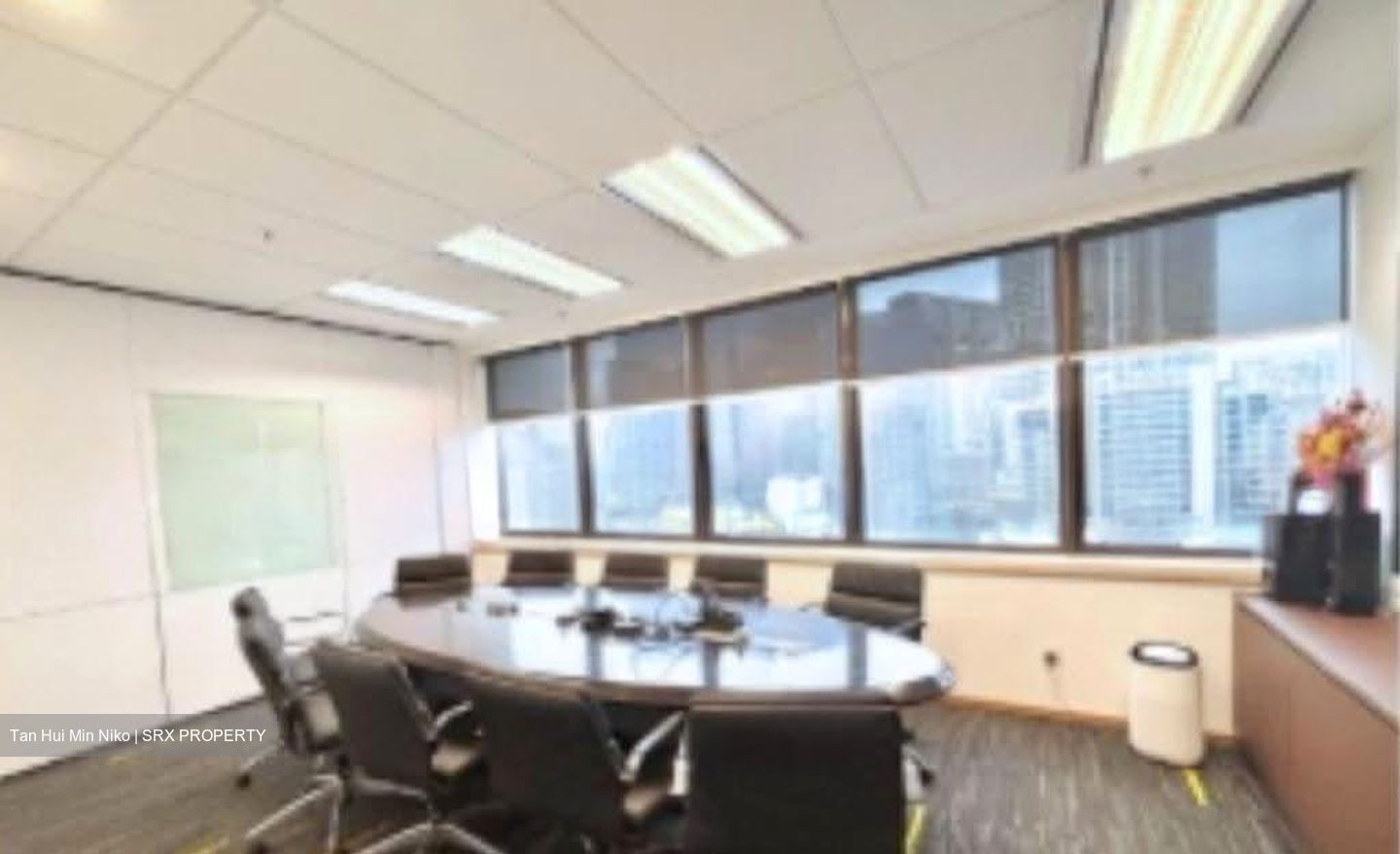 United Square (D11), Office #634521581